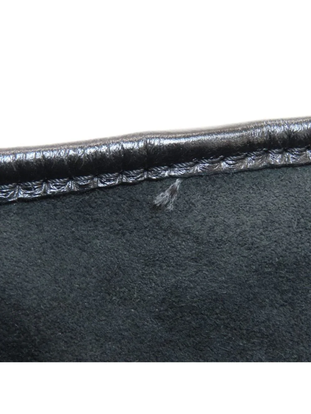 Louis Vuitton Carryall Cargo Vibe PM Shoulder Bag Lambskin